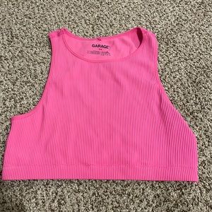 Women’s crop tank